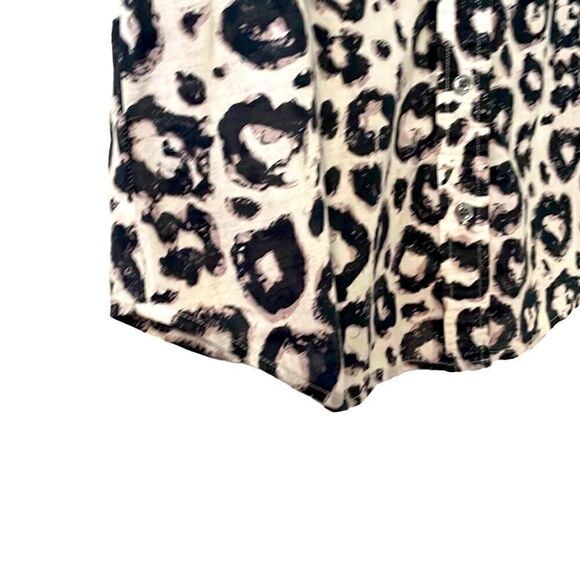 Ann Taylor white & black abstract print light cotton short sleeve blouse 12 - Picture 6 of 11